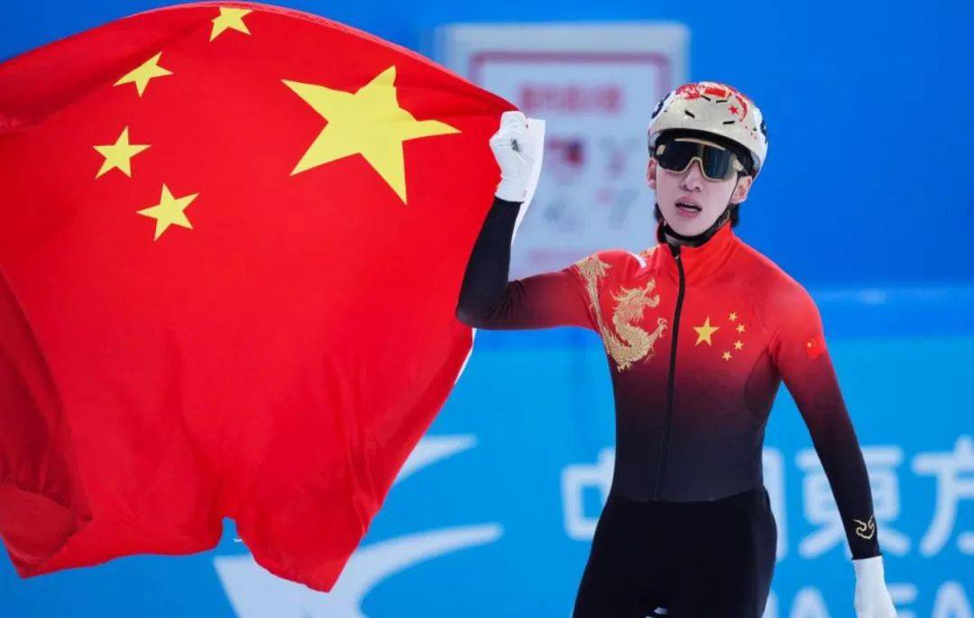 OB视讯官网体育是什么？一位原体育局长的深刻思考(图2)